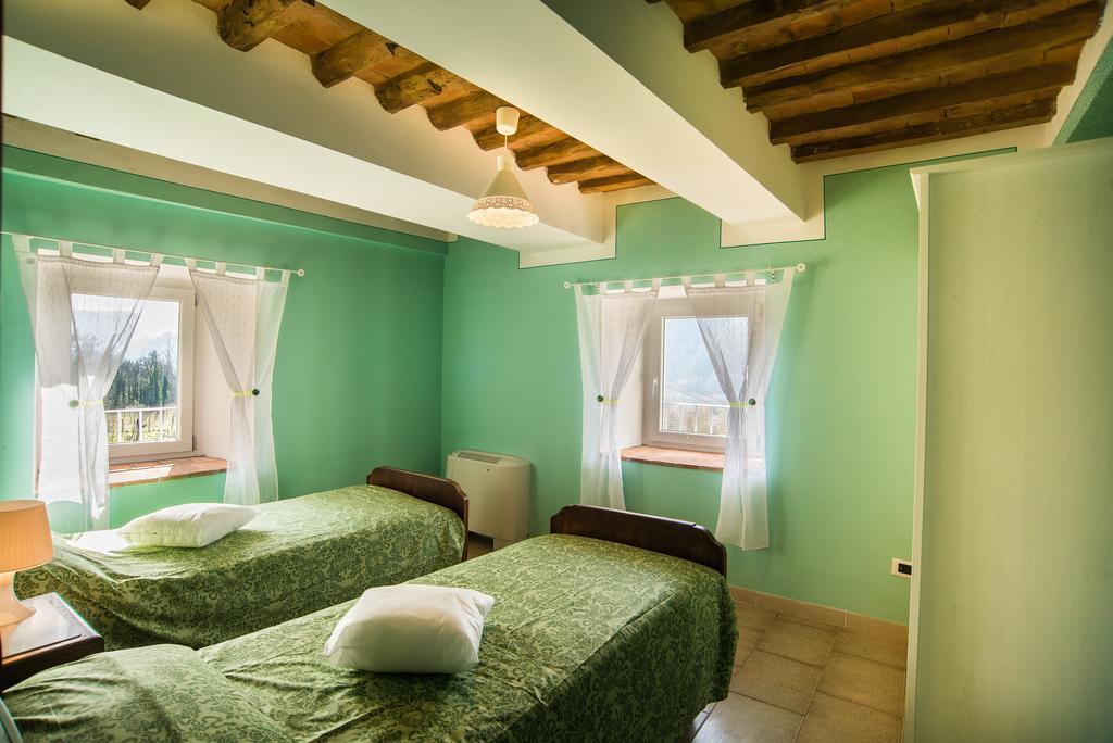 Agriturismo Il Frutteto Ghivizzano Szoba fotó