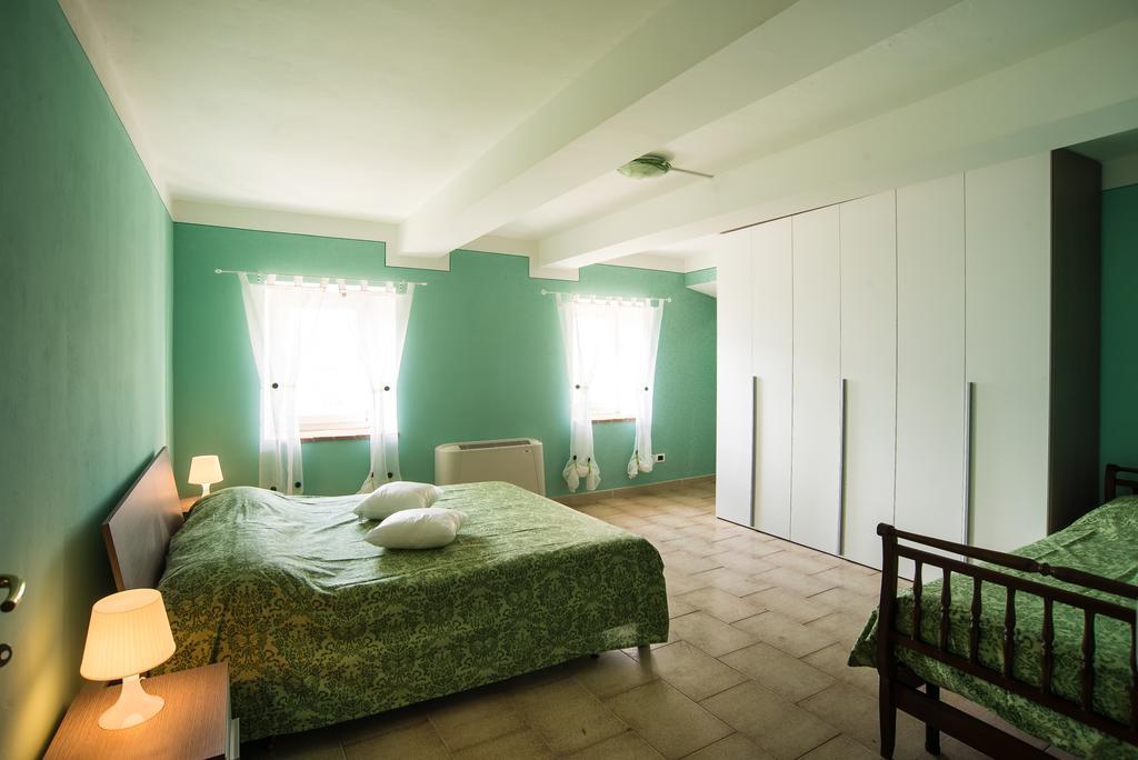 Agriturismo Il Frutteto Ghivizzano Szoba fotó